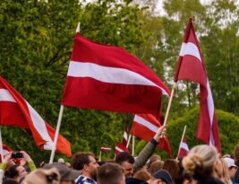 Į Latvijos parlamentą grįžta Stambulo konvencija: žingsnį žengė prezidentas