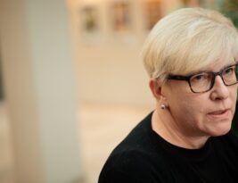 Šimonytė įgėlė Vyriausybei: gražu, kad nepajudino nei piršto, bet gausiai pajudina kastuvus