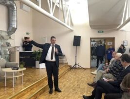 „Sėdi krūmuose pasislėpę“ – atvykęs Žemaitaitis kirto valdžios elitui ir kreipiasi į žmones