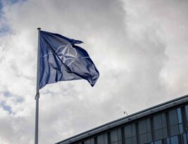 „Politico“: Europa ieško alternatyvos NATO: svarstomas aljansas be JAV, bet su Ukraina