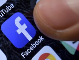 Smūgis socialiniams tinklams: siūlo juos uždrausti vaikams iki 16 metų