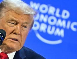 Trumpas įniršo: „Šiandien Iranui bus suduotas labai galingas smūgis!“